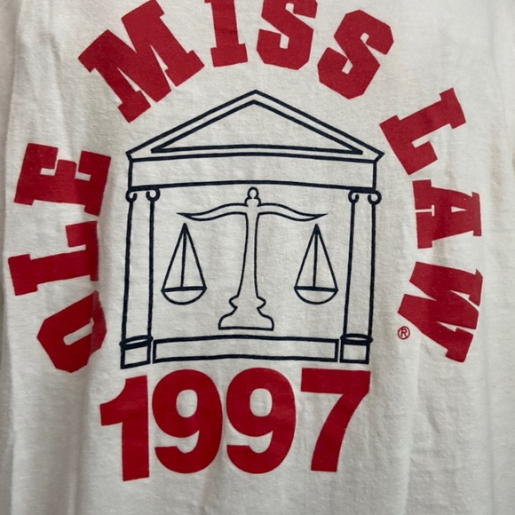 Vintage Miss Ole Miss 1997 Law Graphic White Shirt - Picture 4 of 4